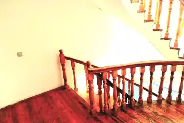 Satılır Həyət Evi Bakıxanovda