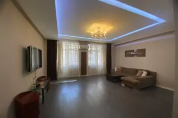 Satılır Yeni Tikili Nəsimi Bazarında