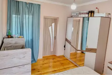 Satılır Həyət Evi Savalan Qəsəbəsida