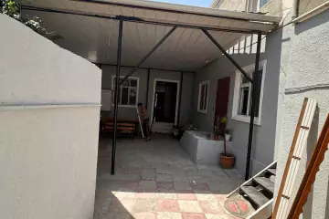 Satılır Həyət Evi Masazırda 