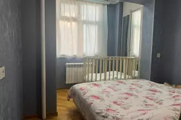 Satılır Köhnə Tikili Yasamalda
