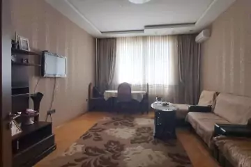 Satılır Yeni Tikili Yeni Yasamalda