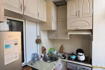 Satılır Yeni Tikili Yeni Yasamalda
