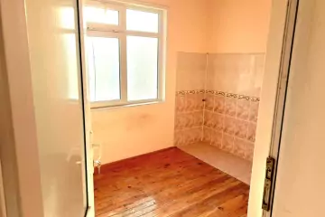 Satılır Həyət Evi Bakıxanovda