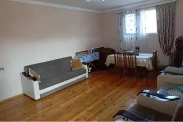 Satılır Həyət Evi Savalan Qəsəbəsida