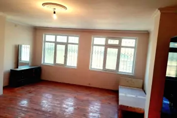 Satılır Həyət Evi Bakıxanovda