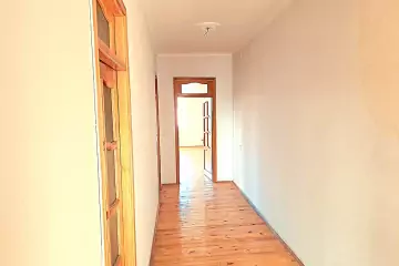 Satılır Həyət Evi Bakıxanovda