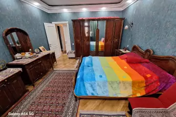 Satılır Yeni Tikili Beşmərtəbədə