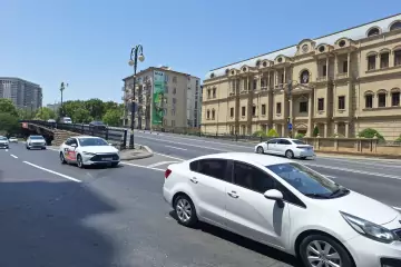 Satılır Köhnə Tikili Rusiya Səfirliyida