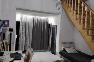 Satılır Həyət Evi Qaraçuxurda
