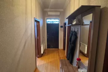 Satılır Həyət Evi çiçəkda