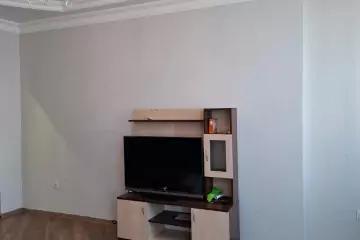 Aylıq Kirayə Yeni Tikili Ağ şəhər Kompleksində