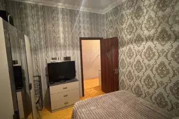 Satılır Həyət Evi çiçəkda