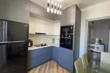 Aylıq Kirayə Yeni Tikili Ağ şəhər Kompleksində