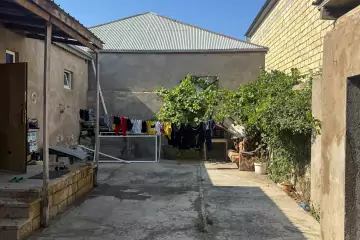 Satılır Həyət Evi Biləcəridə