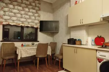 Aylıq Kirayə Yeni Tikili Cavanşir Küçəsində