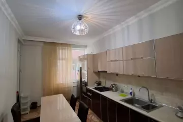 Aylıq Kirayə Yeni Tikili Ağ şəhər Kompleksində