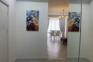 Aylıq Kirayə Yeni Tikili şərq Bazarında