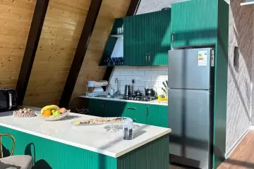 Günlük Kirayə Həyət Evi Vəndam Qəsəbəsində