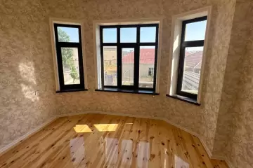 Satılır Həyət Evi Biləcəridə