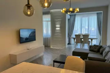 Aylıq Kirayə Yeni Tikili şərq Bazarında 