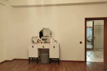 Aylıq Kirayə Yeni Tikili Cavanşir Küçəsində