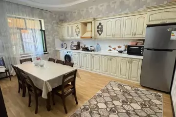 Satılır Həyət Evi Masazırda