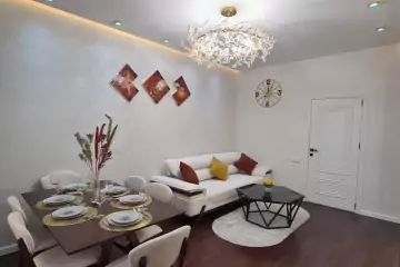 Satılır Köhnə Tikili Olimpik Starda