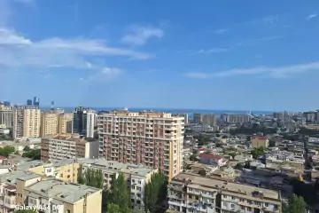 Satılır Yeni Tikili Beşmərtəbədə 
