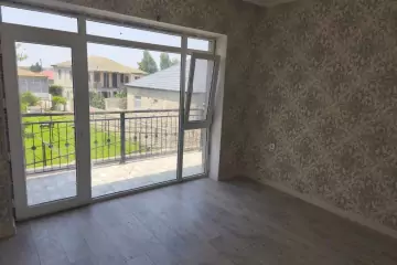Satılır Həyət Evi Binədə