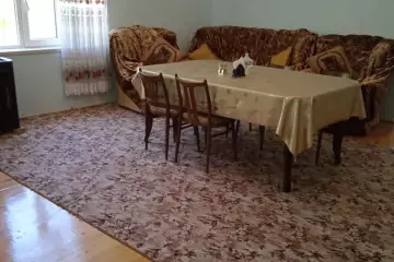 Günlük Kirayə Həyət Evi Qax Rayonunda