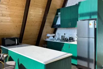 Günlük Kirayə Həyət Evi Vəndam Qəsəbəsində
