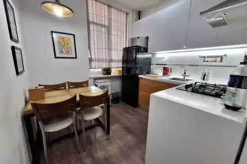 Satılır Köhnə Tikili Rusiya Səfirliyida