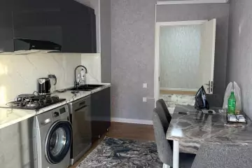 Aylıq Kirayə Yeni Tikili 28 May Metrosu ətrafında