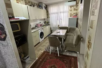 Satılır Yeni Tikili Yeni Yasamalda
