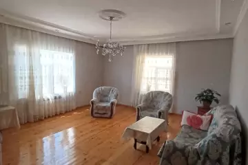 Satılır Həyət Evi Biləcəridə