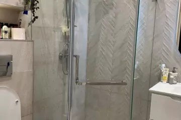 Satılır Yeni Tikili Nəsimi Bazarında