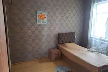 Satılır Həyət Evi Bakıda