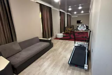 Satılır Bağ Evi Novxanıda