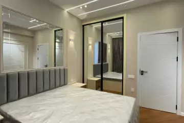 Satılır Yeni Tikili Ağ şəhər Kompleksində