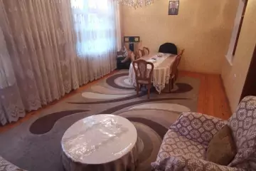 Aylıq Kirayə Köhnə Tikili Rəsulzadə Qəsəbəsində