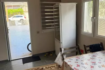 Satılır Bağ Evi Novxanıda