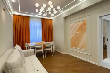 Satılır Yeni Tikili Ağ şəhər Kompleksində