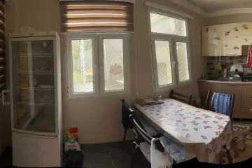 Satılır Bağ Evi Novxanıda