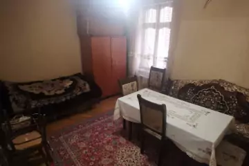 Aylıq Kirayə Köhnə Tikili Rəsulzadə Qəsəbəsində
