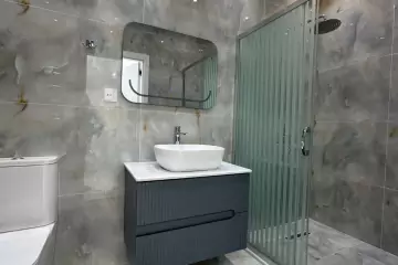 Satılır Yeni Tikili Montində