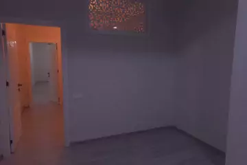 Satılır Yeni Tikili Masazırda