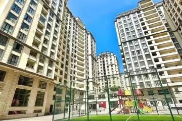 Satılır Yeni Tikili şərq Bazarında
