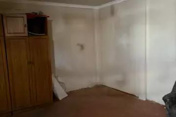 Satılır Köhnə Tikili İçərişəhərdə