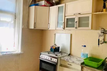 Satılır Köhnə Tikili Biləcəridə